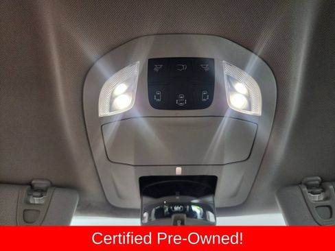Certified 2022 Chrysler Voyager LX FWD image 22