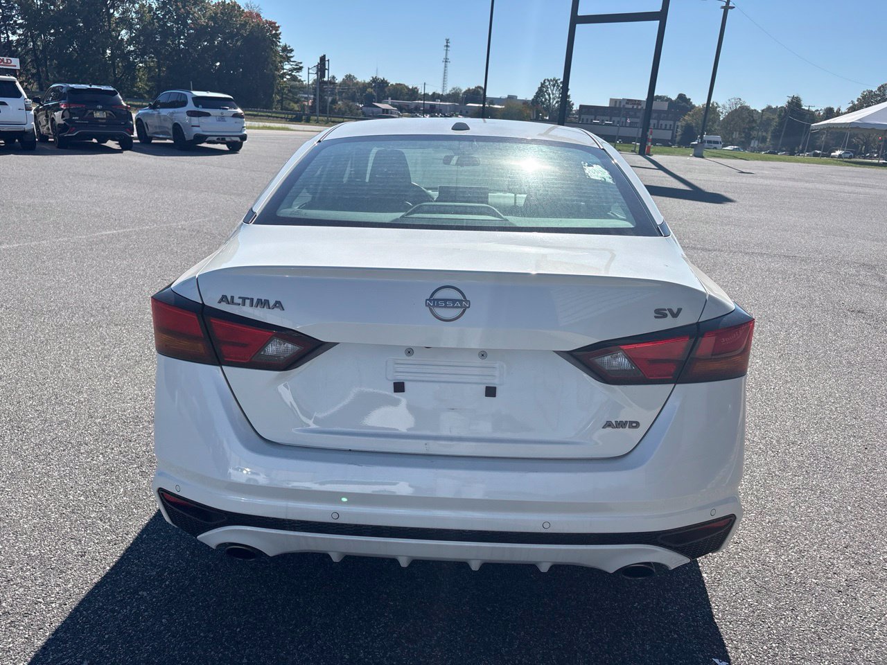 Used 2024 Nissan Altima 2.5 SV w/ SV Premium Package AWD/4WD image 8