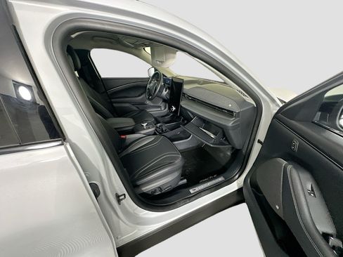 Used 2023 Ford Mustang Mach-E Premium RWD image 32