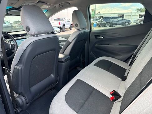 Used 2021 Chevrolet Bolt LT FWD image 11