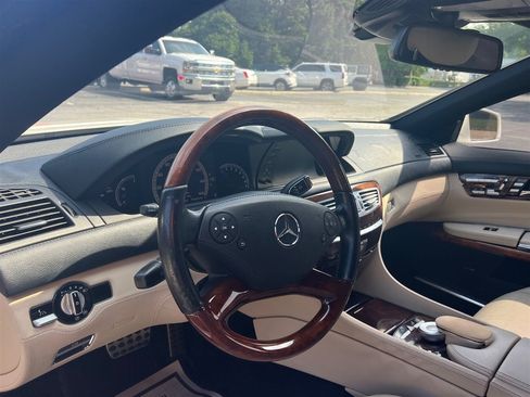Used 2012 Mercedes-Benz CL 550 4MATIC image 21