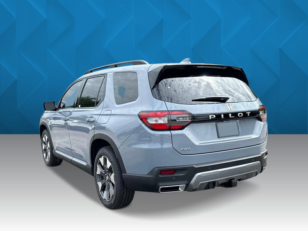 New 2026 Honda Pilot Touring image 9