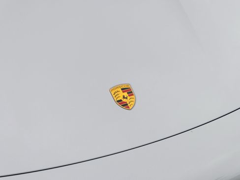 Certified 2022 Porsche Taycan Turbo image 15