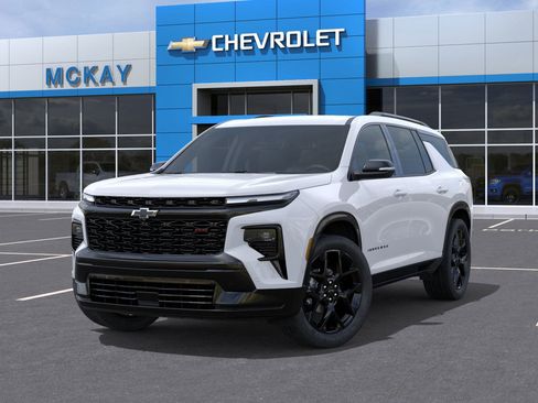 New 2026 Chevrolet Traverse RS w/ LPO, Floor Liner Package AWD/4WD image 6