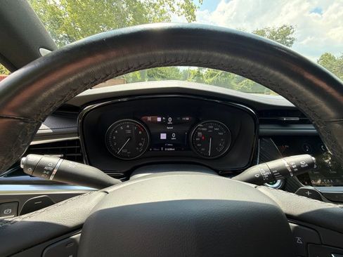 Used 2021 Cadillac XT6 Premium Luxury AWD/4WD image 21