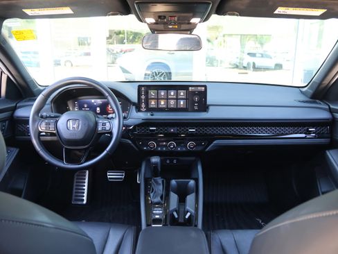 Used 2024 Honda Accord Sport image 15