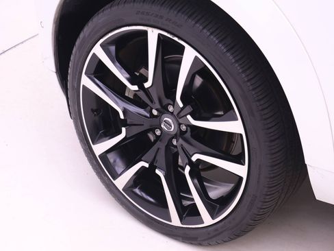 Certified 2023 Volvo XC60 B5 Ultimate w/ Protection Package Premier FWD image 22