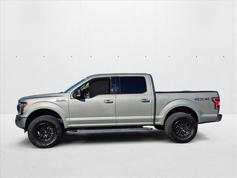 Used 2019 Ford F150 XLT w/ Equipment Group 302A Luxury image 9