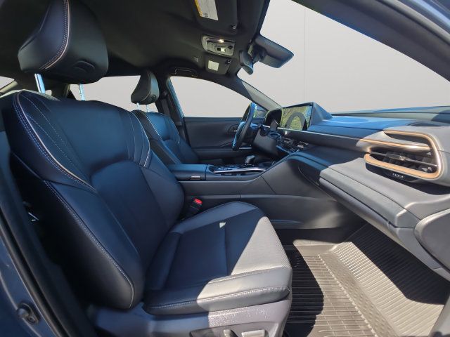 Certified 2026 Toyota Crown AWD/4WD image 14