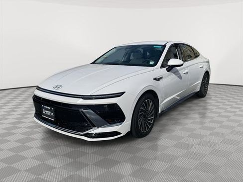 Used 2025 Hyundai Sonata SEL image 3