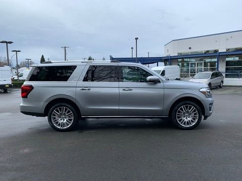Used 2024 Ford Expedition Max Limited image 8