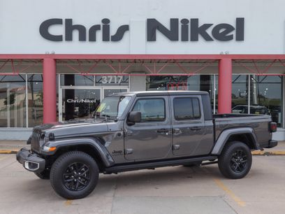 Used 2021 Jeep Gladiator Sport