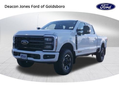 Used 2023 Ford F250 Lariat w/ Tremor Off-Road Package image 8