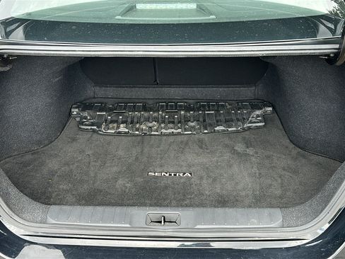 Used 2020 Nissan Sentra S FWD image 6