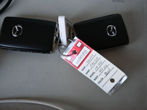 Used 2024 MAZDA CX-90 3.3 Turbo w/ Premium Package image 11