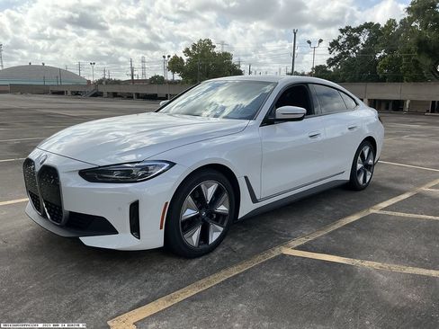 Used 2023 BMW i4 eDrive35 w/ Premium Package RWD image 5