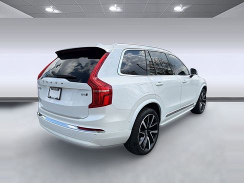 Used 2024 Volvo XC90 B6 Plus w/ Protection Package Premier image 9
