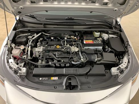 Used 2021 Toyota Corolla SE w/ Carpet Mat Package (TMS) image 38