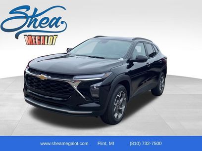 Used 2025 Chevrolet Trax LT w/ Driver Confidence Package