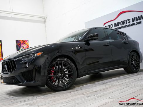 Used 2022 Maserati Levante Modena S AWD/4WD image 4