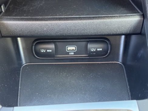 Certified 2023 Kia Forte LXS w/ LXS Technology Package image 19