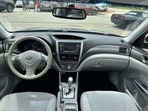 Used 2013 Subaru Forester 2.5X Premium w/ All-Weather Plus Pkg image 25