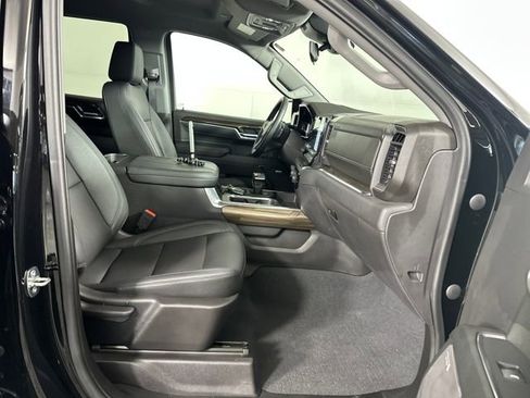 Used 2023 Chevrolet Silverado 1500 RST w/ Convenience Package II image 34