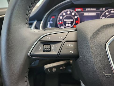 Used 2018 Audi Q7 3.0T Prestige AWD/4WD image 28