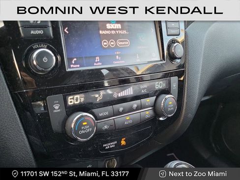 Used 2019 Nissan Rogue Sport SV image 19