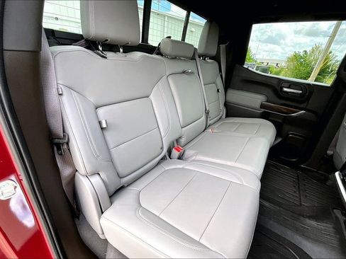 Used 2020 GMC Sierra 1500 SLT image 36