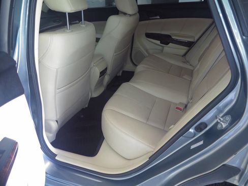 Used 2010 Honda Crosstour EX-L image 14