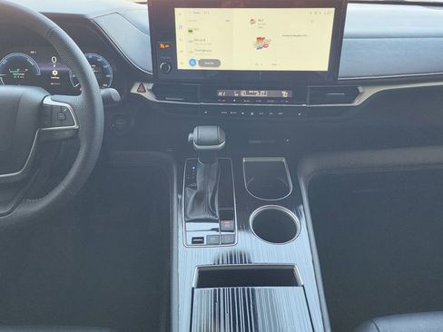 New 2025 Toyota Sienna XLE Woodland Edition image 12