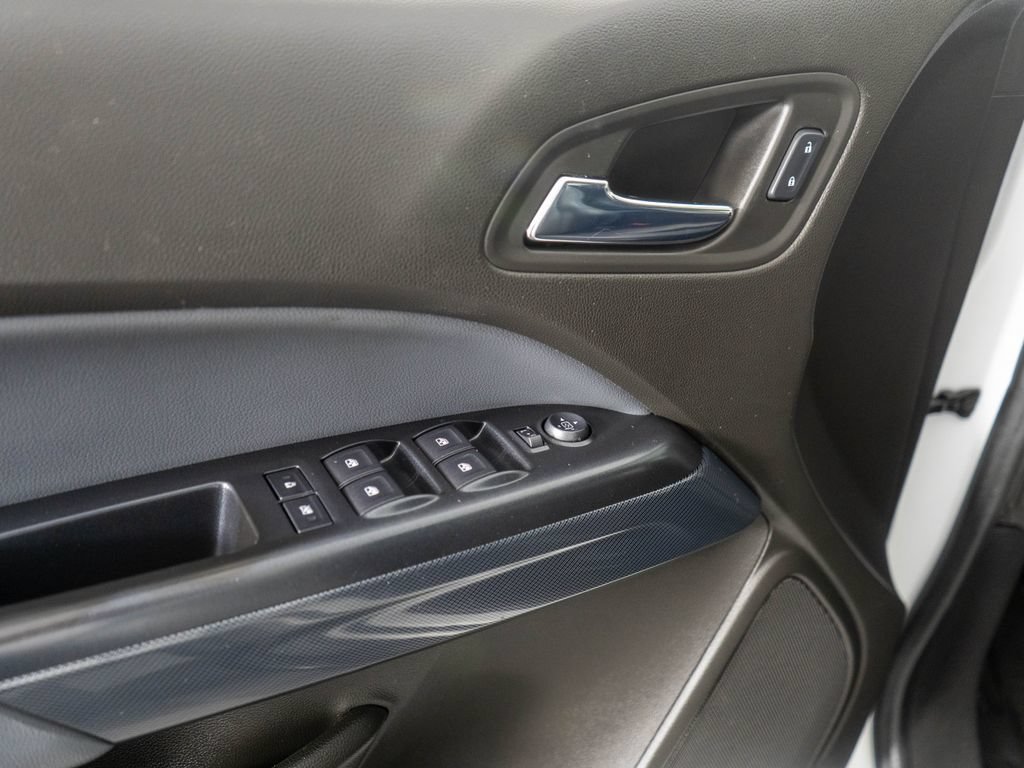 Used 2015 Chevrolet Colorado Z71 AWD/4WD image 24