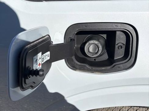 New 2025 Ford Maverick Lariat w/ 4K Tow Package image 12