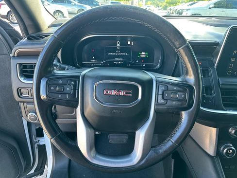 Used 2023 GMC Yukon XL SLE w/ Gmc Pro Safety Plus Package RWD image 24