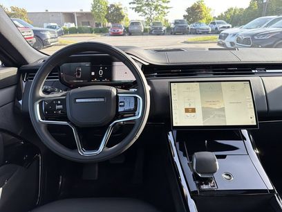 New 2026 Land Rover Range Rover Sport Dynamic SE