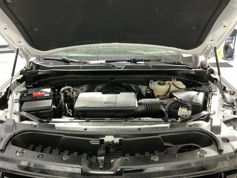 Used 2021 Chevrolet Suburban LT AWD/4WD image 29