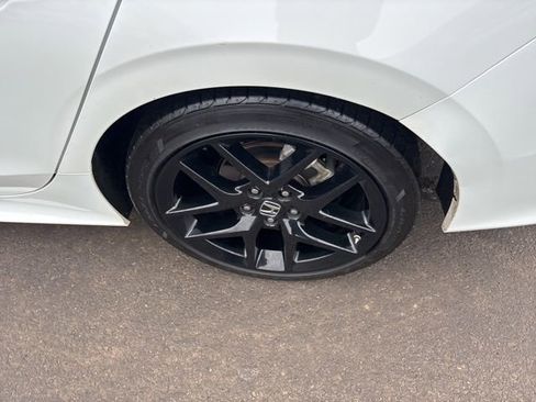 Used 2024 Honda Civic Sport image 31