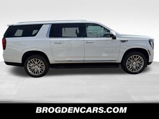 New 2026 GMC Yukon XL Elevation w/ Elevation Premium Package video 2