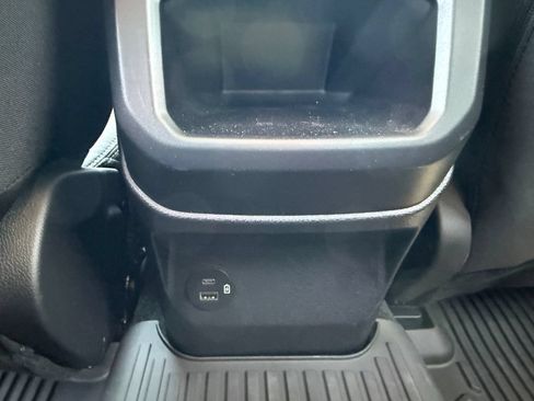 Used 2025 Ford Ranger XLT w/ Equipment Group 301A High AWD/4WD image 27