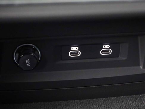 Used 2025 Audi Q7 3.0T Premium Plus w/ Premium Plus Package image 33