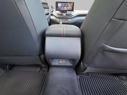 New 2025 Nissan Altima 2.5 SR w/ SR Premium Package image 9