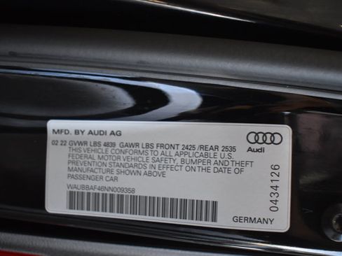 Used 2022 Audi A4 2.0T Premium Plus AWD/4WD image 30