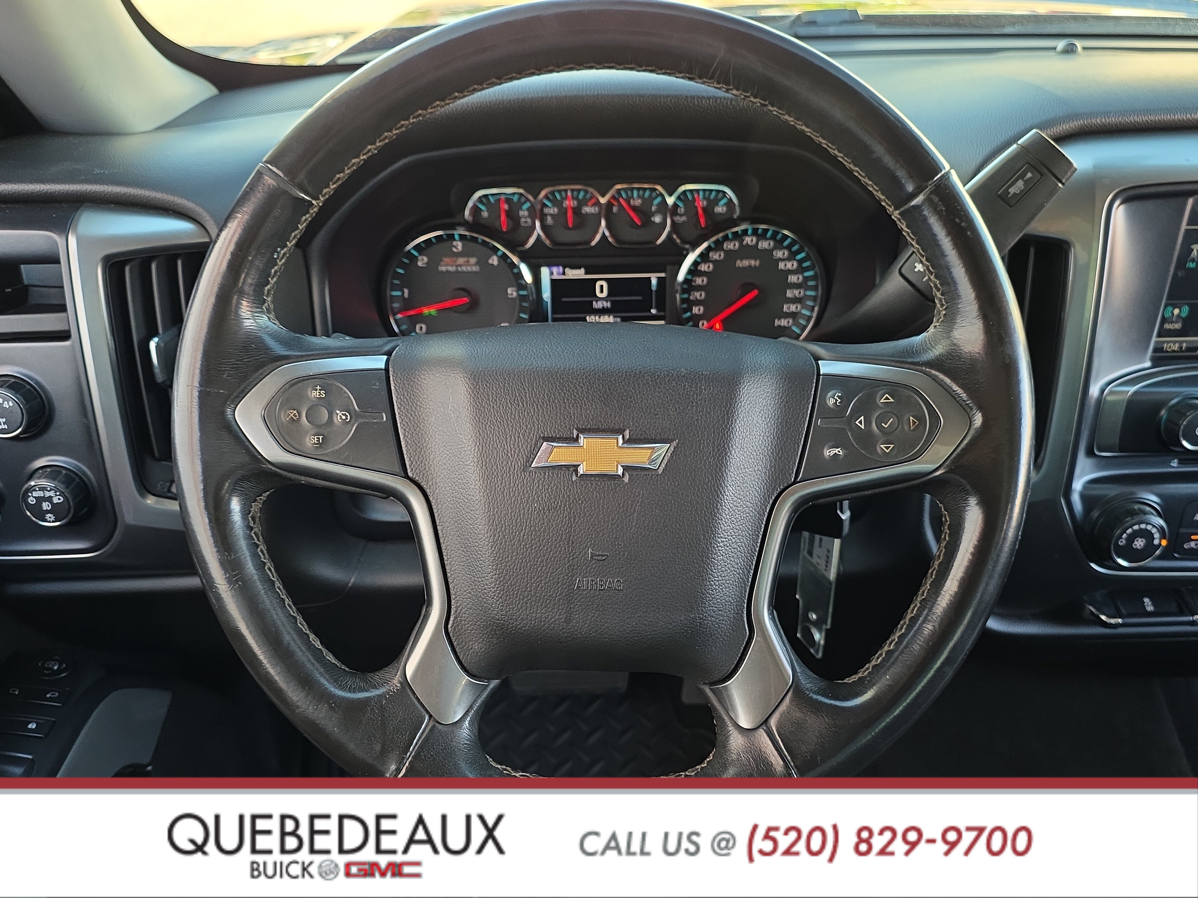 Used 2018 Chevrolet Silverado 1500 LT w/ LT Convenience Package AWD/4WD image 13