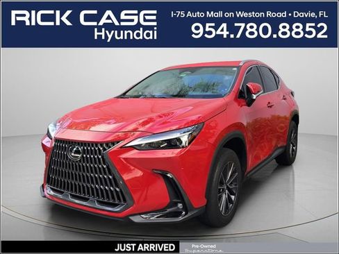 Used 2024 Lexus NX 250 FWD w/ Towing Package (2000 Lbs) image 1