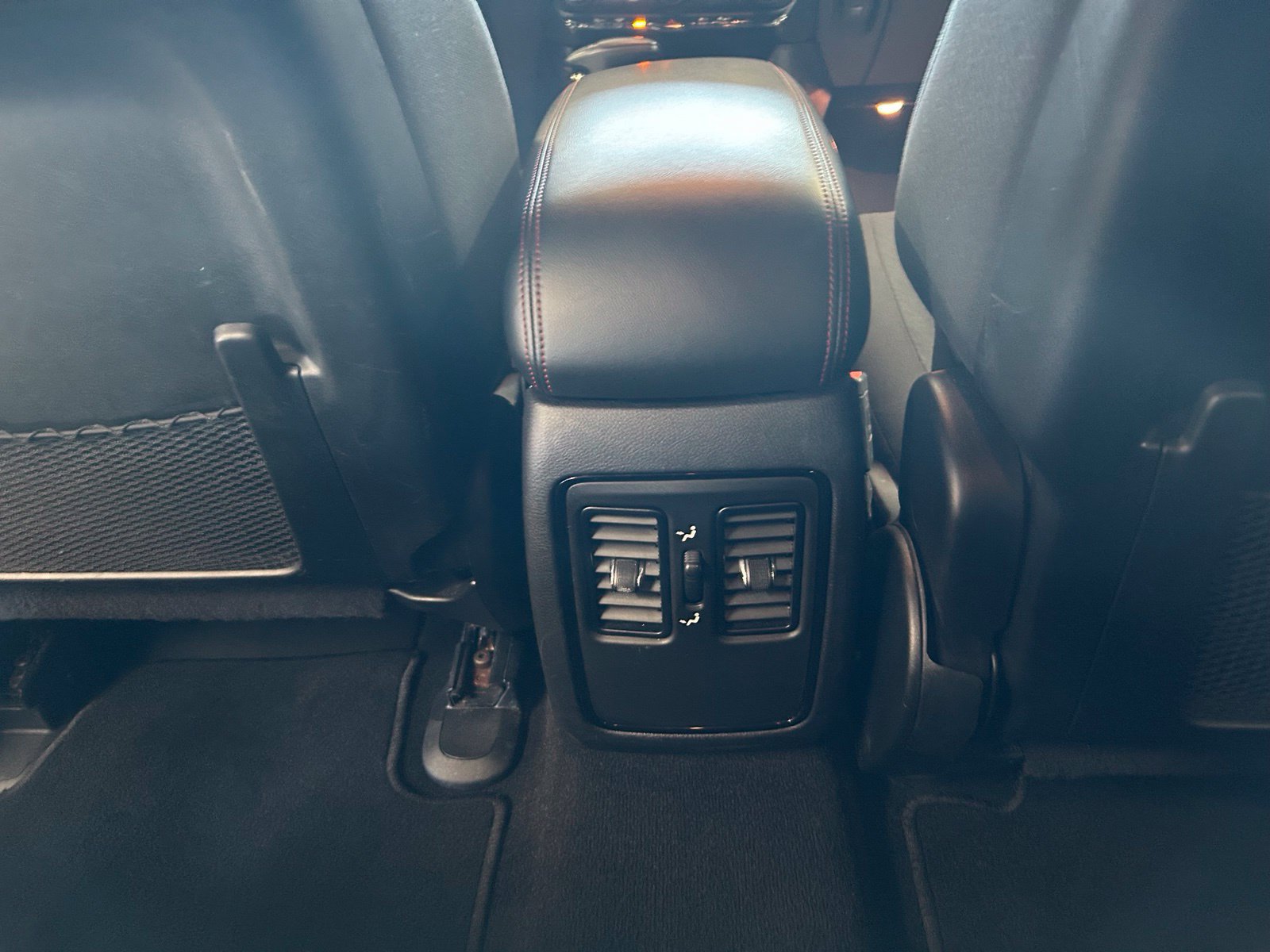 Used 2023 Dodge Durango GT AWD/4WD image 25