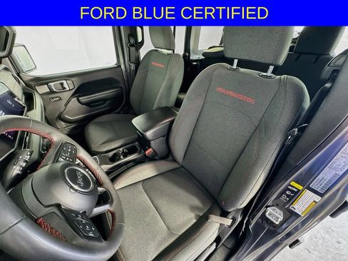 Used 2025 Jeep Wrangler Unlimited Rubicon AWD/4WD image 22