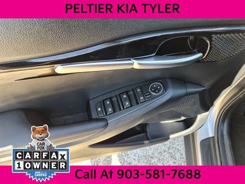 Certified 2025 Kia Seltos EX w/ EX Sunroof Package image 21