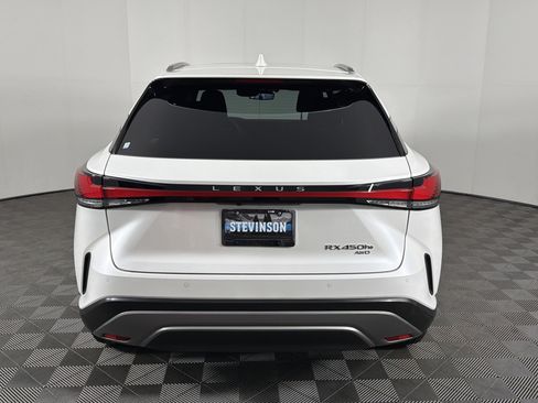 Used 2025 Lexus RX 450h AWD w/ Luxury Package image 24