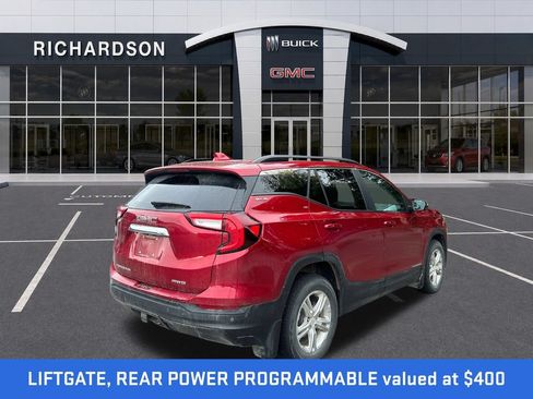 Used 2022 GMC Terrain SLE w/ Driver Convenience Package AWD/4WD image 5